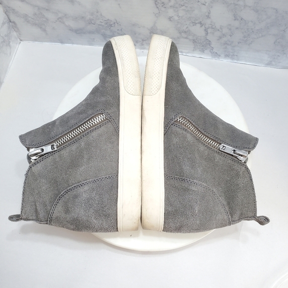 Steve‎ Madden Wedgie Sneakers 9 Gray Suede Upper Side Zip Casual Streetwear - Picture 8 of 10